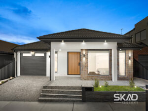 18 Xenolith Drive, CRAIGIEBURN, VIC 3064 AUS