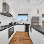 32 Echidna Drive, BEVERIDGE, VIC 3753 AUS