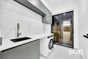 WOLLERT, VIC 3750 AUS