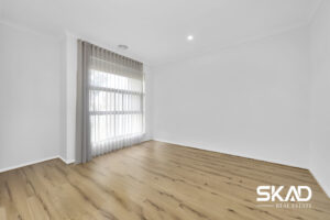 77 Moxham Drive, KALKALLO, VIC 3064 AUS