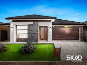 77 Moxham Drive, KALKALLO, VIC 3064 AUS