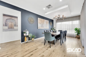 77 Moxham Drive, KALKALLO, VIC 3064 AUS