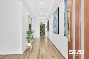 77 Moxham Drive, KALKALLO, VIC 3064 AUS