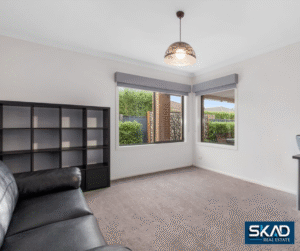 43 Mandalay Circuit, BEVERIDGE, VIC 3753 AUS