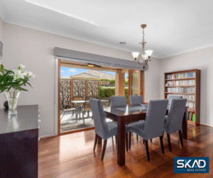 43 Mandalay Circuit, BEVERIDGE, VIC 3753 AUS