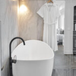 19 Lakeside Drive, WOLLERT, VIC 3750 AUS