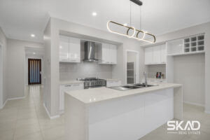 13 Denmead Drive, DONNYBROOK, VIC 3064 AUS