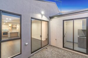 12 Aldred Street, FRASER RISE, VIC 3336 AUS