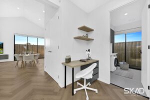 WOLLERT, VIC 3750 AUS