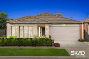 62 Peppertree Parade, CRAIGIEBURN, VIC 3064 AUS