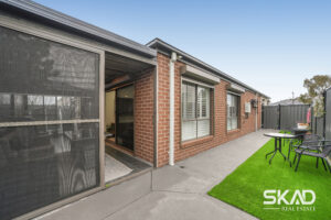 62 Peppertree Parade, CRAIGIEBURN, VIC 3064 AUS