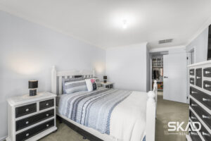 8 Amberfield Street, MICKLEHAM, VIC 3064 AUS