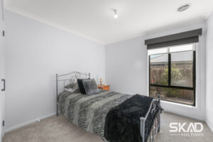 8 Amberfield Street, MICKLEHAM, VIC 3064 AUS