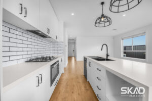 34 Spreading Road, MICKLEHAM, VIC 3064 AUS