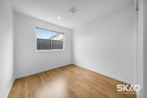 34 Spreading Road, MICKLEHAM, VIC 3064 AUS