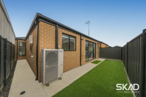 32 Ambigua Way, DONNYBROOK, VIC 3064 AUS