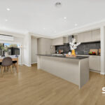 27 Nesting Vista, CRAIGIEBURN, VIC 3064 AUS