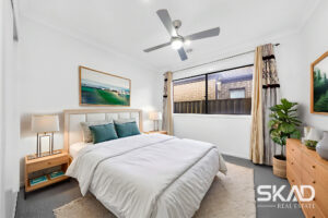 9 Mottlecah Circuit, CRAIGIEBURN, VIC 3064 AUS