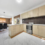 17 Chinnock Court, CRAIGIEBURN, VIC 3064 AUS