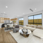 8 Issans Street, WOLLERT, VIC 3750 AUS