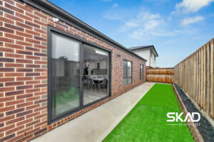 39 Madura Promenade, MICKLEHAM, VIC 3064 AUS