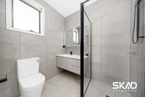 1 Proserpine Crescent, DONNYBROOK, VIC 3064 AUS