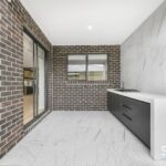 10 Fringe Drive, BEVERIDGE, VIC 3753 AUS