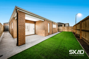 MICKLEHAM, VIC 3064 AUS