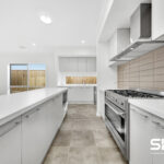 MICKLEHAM, VIC 3064 AUS