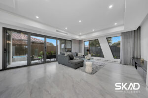 19 Lakeside Drive, WOLLERT, VIC 3750 AUS