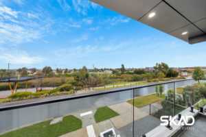 19 Lakeside Drive, WOLLERT, VIC 3750 AUS