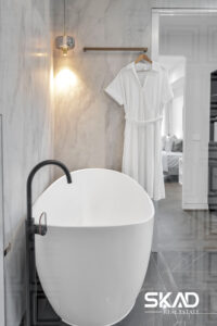 19 Lakeside Drive, WOLLERT, VIC 3750 AUS