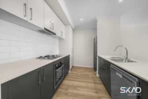 5 Voyager Drive, WOLLERT, VIC 3750 AUS