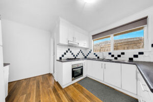 47 Festival Grove, LALOR, VIC 3075 AUS