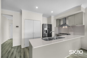 16 Brotus Way, DONNYBROOK, VIC 3064 AUS