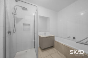 16 Brotus Way, DONNYBROOK, VIC 3064 AUS