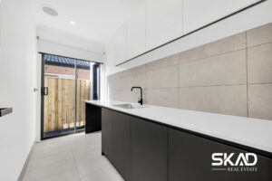 9 Proserpine Crescent, DONNYBROOK, VIC 3064 AUS