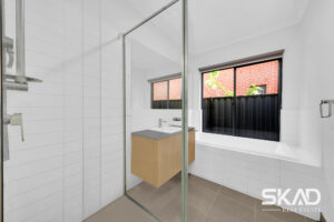 9 Mottlecah Circuit, CRAIGIEBURN, VIC 3064 AUS