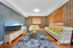 17 Chinnock Court, CRAIGIEBURN, VIC 3064 AUS