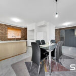 17 Chinnock Court, CRAIGIEBURN, VIC 3064 AUS