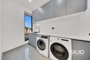 18 Xenolith Drive, CRAIGIEBURN, VIC 3064 AUS