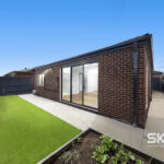 11 Thornbury Street, DONNYBROOK, VIC 3064 AUS