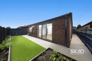 11 Thornbury Street, DONNYBROOK, VIC 3064 AUS