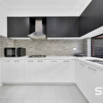 57 Charteris Drive, CRAIGIEBURN, VIC 3064 AUS