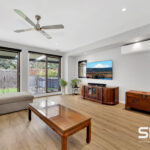 34 Pinnacle Chase, BEVERIDGE, VIC 3753 AUS