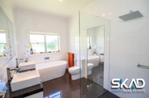 9 Palmer Road, KYVALLEY, VIC 3621 AUS