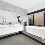 27 Dashing Road, CRAIGIEBURN, VIC 3064 AUS