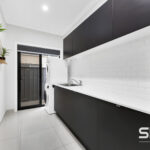 27 Dashing Road, CRAIGIEBURN, VIC 3064 AUS