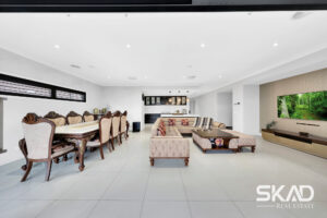 27 Dashing Road, CRAIGIEBURN, VIC 3064 AUS