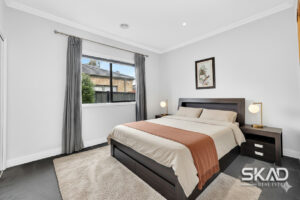 27 Dashing Road, CRAIGIEBURN, VIC 3064 AUS